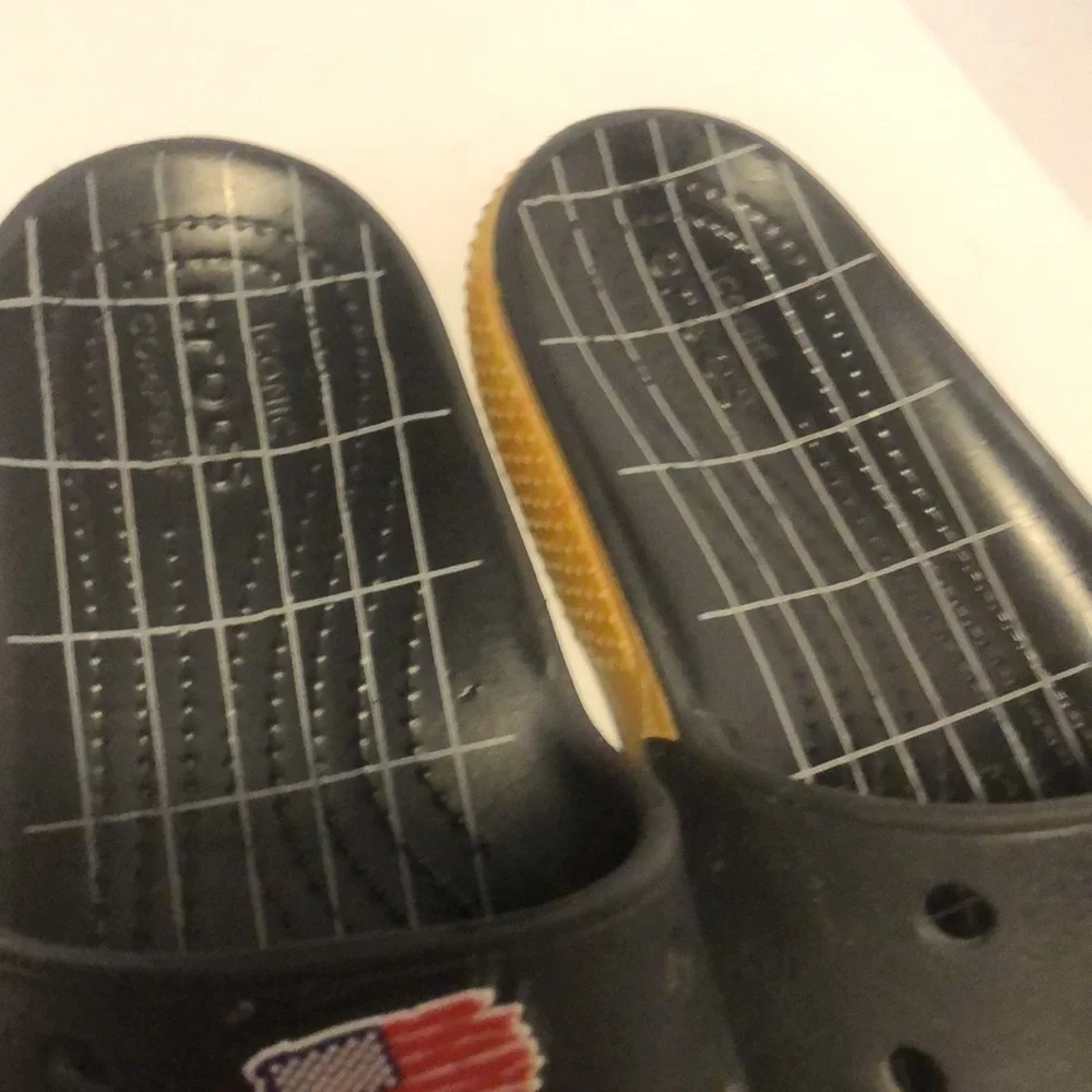Luke Combs X Crocs Classic Bootlegger Unisex Black Slide Sandals